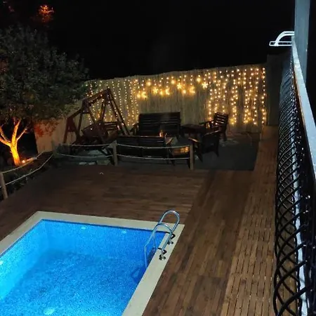 Kozalakvillabungalov Hotel *